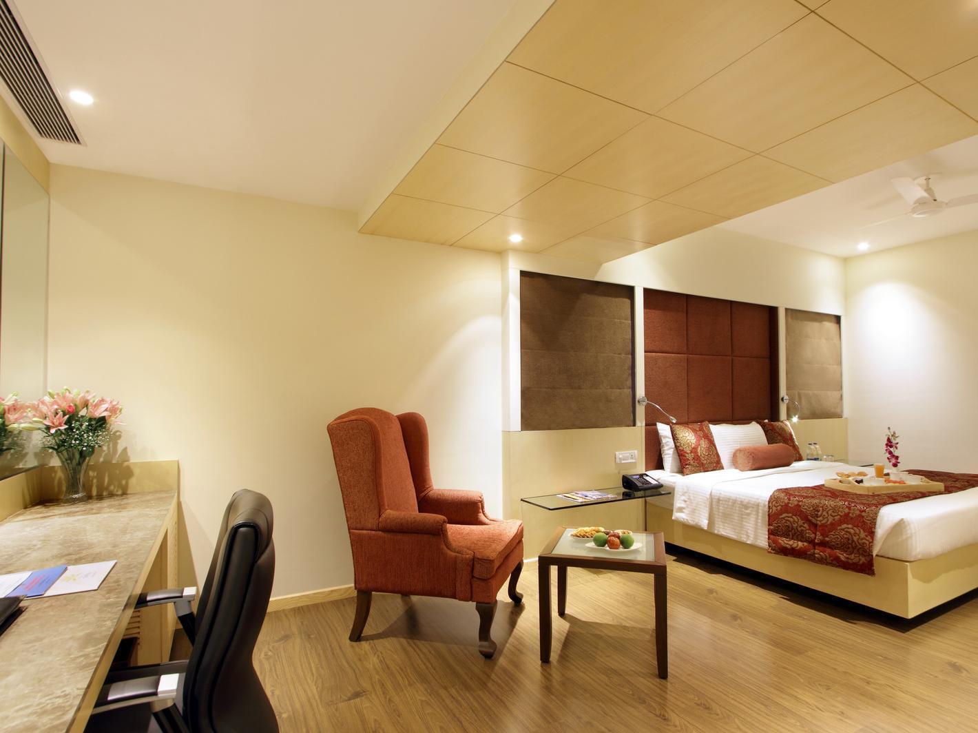 Hotel Express Towers Vadodara Dış mekan fotoğraf